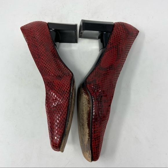 Stuart Weitzman Red And Black Block Heel Pumps, Women’s size 6C - Picture 9 of 13